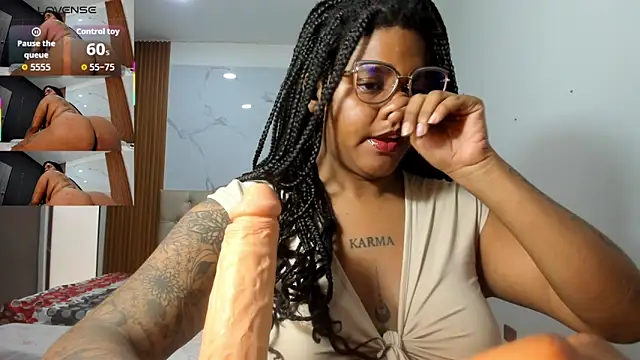 Snapshot of ZahraRose chatting on June 30, 2026, 8:42 pm ZahraRose online show from June 30, 2026, 8:42 pm