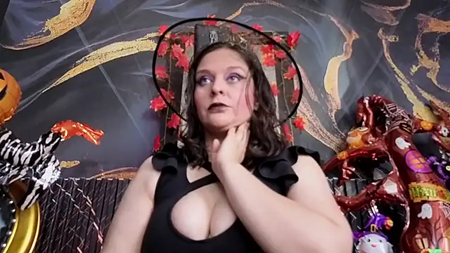 AmandaKovich online show from October 30, 2025, 7:44 pm