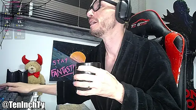 teninchty online show from October 26, 2025, 4:51 pm