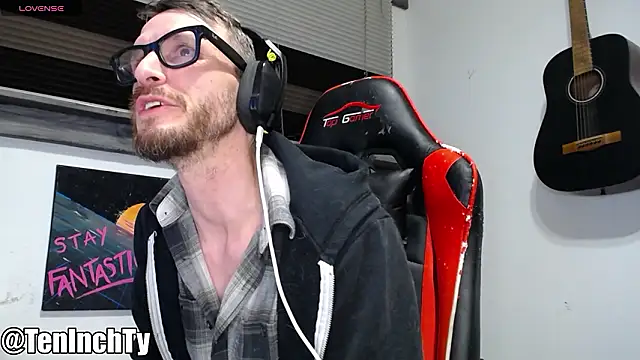 Snapshot of teninchty chatting on February 15, 2026, 3:51 am teninchty online show from February 15, 2026, 3:51 am