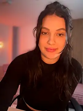 Snapshot of YoungHotMilf97 chatting on February 5, 2026, 8:54 am YoungHotMilf97 online show from February 5, 2026, 8:54 am