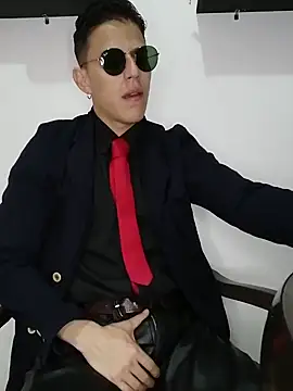 Snapshot of Mr-Eros-Master chatting on February 24, 2025, 4:04 pm Mr-Eros-Master online show from February 24, 2025, 4:04 pm