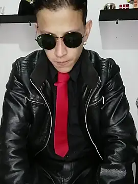 Snapshot of Mr-Eros-Master chatting on March 6, 2025, 3:02 am Mr-Eros-Master online show from March 6, 2025, 3:02 am