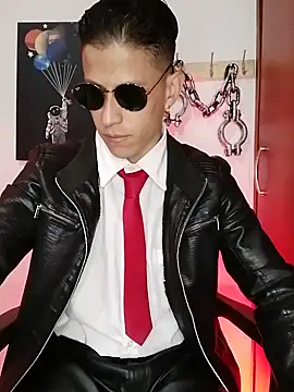 Snapshot of Mr-Eros-Master chatting on March 22, 2025, 12:39 am Mr-Eros-Master online show from March 22, 2025, 12:39 am