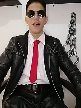 Snapshot of Mr-Eros-Master chatting on March 16, 2025, 3:39 pm Mr-Eros-Master online show from March 16, 2025, 3:39 pm