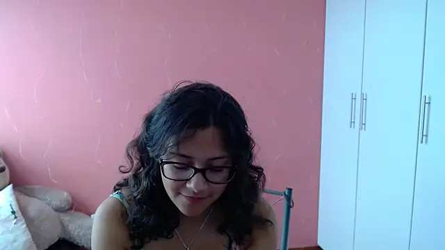 Snapshot of morahaze chatting on January 27, 2025, 8:07 pm morahaze online show from January 27, 2025, 8:07 pm