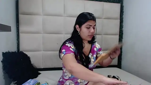 melany rouse18 online show from March 18, 2025, 3:12 am