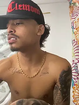 Polla21c online show from October 24, 2025, 2:32 am