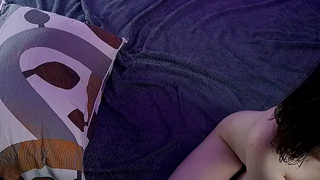 Snapshot of Sindy_Juxx chatting on March 19, 2025, 4:36 am Sindy Juxx online show from March 19, 2025, 4:36 am