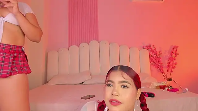  Ashley 33 online show from February 10, 2026, 8:19 pm