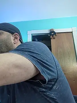 Snapshot of Novabear6996 chatting on February 6, 2026, 12:28 am Novabear6996 online show from February 6, 2026, 12:28 am