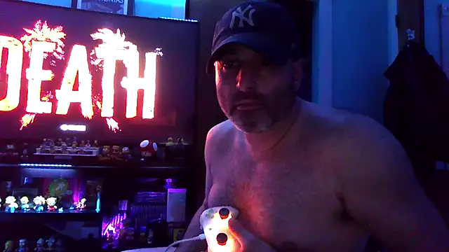 Novabear6996 online show from November 4, 2025, 9:02 am