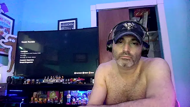 Novabear6996 online show from May 23, 2026, 10:47 am