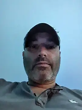 Snapshot of Novabear6996 chatting on February 14, 2026, 7:41 am Novabear6996 online show from February 14, 2026, 7:41 am