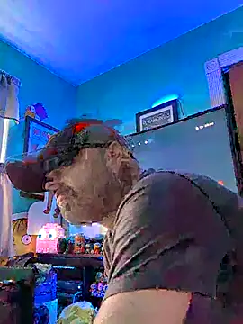 Snapshot of Novabear6996 chatting on February 23, 2026, 8:20 pm Novabear6996 online show from February 23, 2026, 8:20 pm