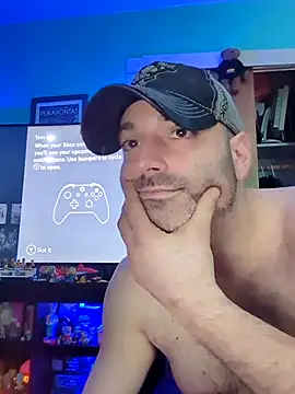 Novabear6996 online show from May 26, 2026, 7:06 am