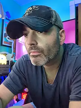 Novabear6996 online show from May 28, 2026, 6:47 pm