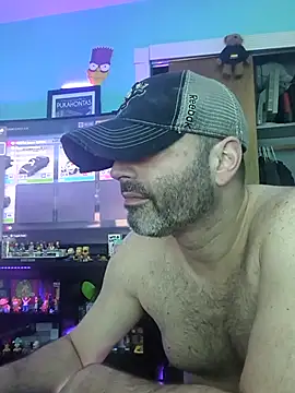 Snapshot of Novabear6996 chatting on December 15, 2025, 5:57 am Novabear6996 online show from December 15, 2025, 5:57 am