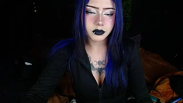 Snapshot of fyreandfox_ chatting on July 31, 2026, 5:32 pm fyreandfox online show from July 31, 2026, 5:32 pm