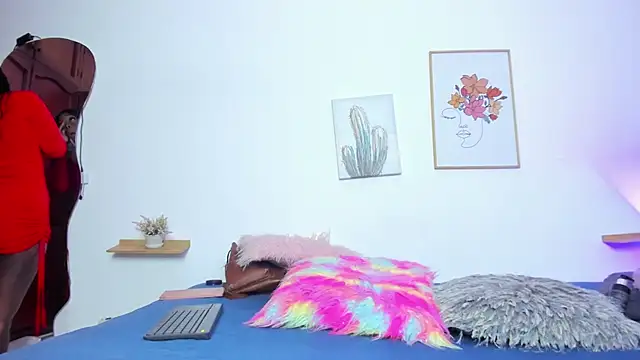 Snapshot of naomy_68 chatting on March 17, 2025, 7:58 pm naomy 68 online show from March 17, 2025, 7:58 pm