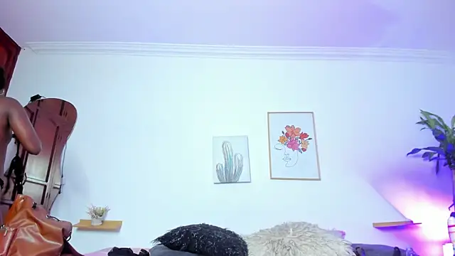 Snapshot of naomy_68 chatting on March 6, 2025, 10:58 pm naomy 68 online show from March 6, 2025, 10:58 pm