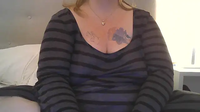 sizha6 online show from October 29, 2025, 9:41 am