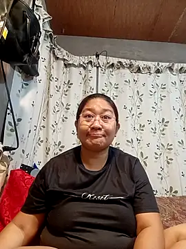 hotchubby88 online show from September 18, 2025, 9:29 pm