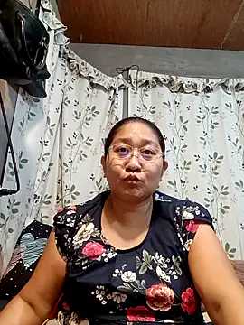 hotchubby88 online show from October 5, 2025, 1:02 pm