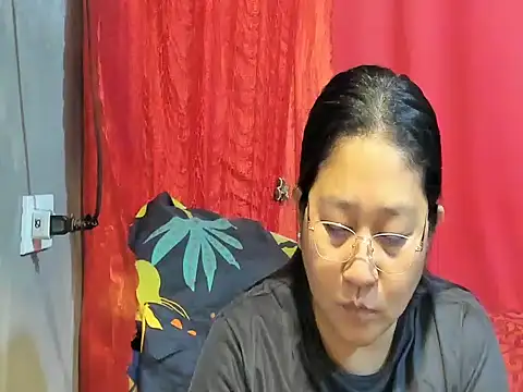 Snapshot of hotchubby88 chatting on April 5, 2026, 8:32 am hotchubby88 online show from April 5, 2026, 8:32 am