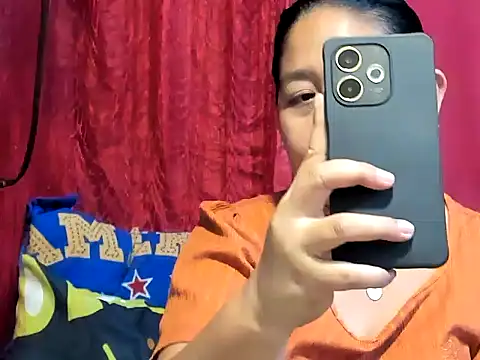 Snapshot of hotchubby88 chatting on February 19, 2026, 7:49 am hotchubby88 online show from February 19, 2026, 7:49 am