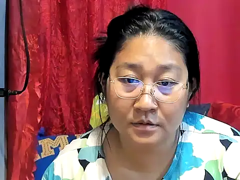 Snapshot of hotchubby88 chatting on April 10, 2026, 10:44 am hotchubby88 online show from April 10, 2026, 10:44 am