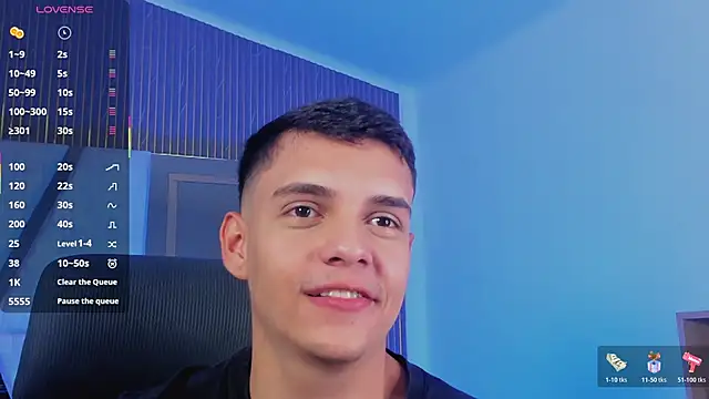 Snapshot of JacobRoberts1 chatting on October 22, 2025, 8:41 pm JacobRoberts1 online show from October 22, 2025, 8:41 pm