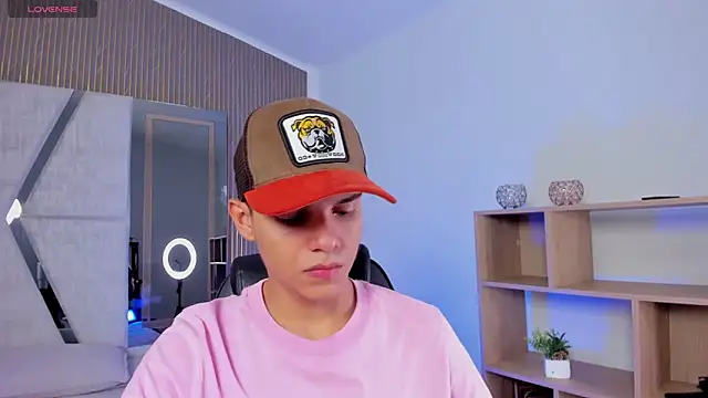 Snapshot of JacobRoberts1 chatting on November 24, 2025, 9:04 pm JacobRoberts1 online show from November 24, 2025, 9:04 pm