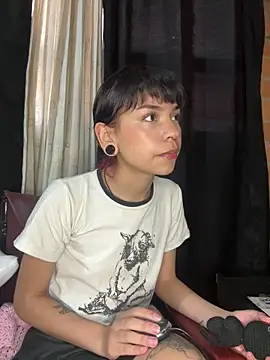 Snapshot of lily_sex-- chatting on October 6, 2025, 11:11 am lily sex-- online show from October 6, 2025, 11:11 am