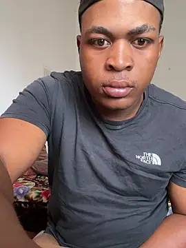 bosszonke123 online show from March 28, 2026, 8:48 am