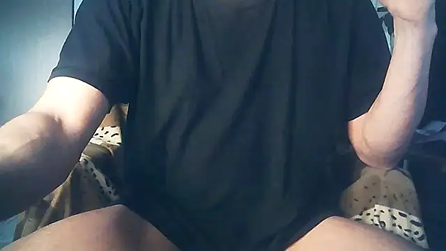 Snapshot of liquidio chatting on January 27, 2025, 2:02 pm liquidio online show from January 27, 2025, 2:02 pm