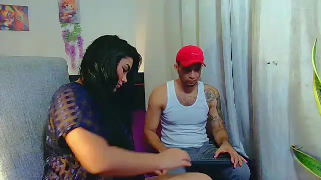 Reina paola online show from September 18, 2025, 2:36 am