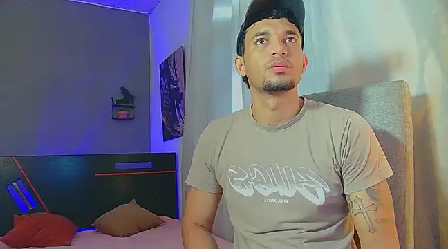 Reina paola online show from March 17, 2025, 2:01 pm