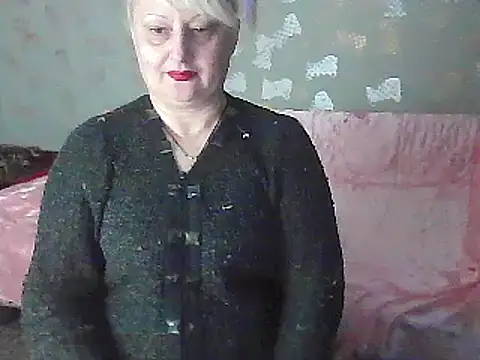 Snapshot of NikolinaBounty chatting on March 6, 2025, 6:37 pm NikolinaBounty online show from March 6, 2025, 6:37 pm