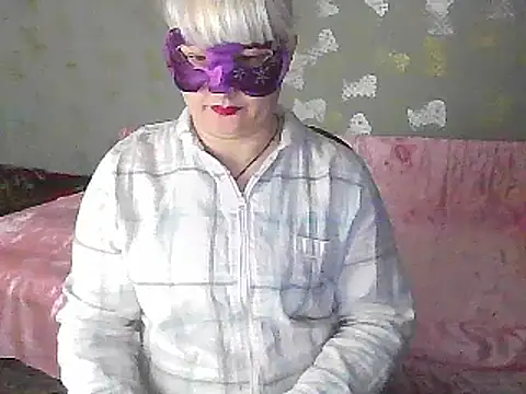 Snapshot of NikolinaBounty chatting on March 18, 2025, 6:28 pm NikolinaBounty online show from March 18, 2025, 6:28 pm