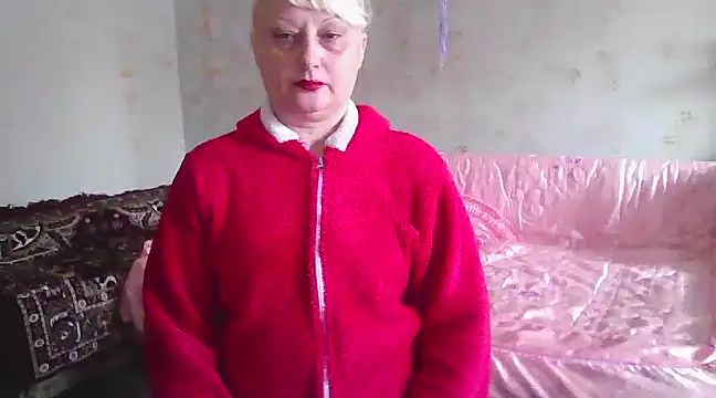Snapshot of NikolinaBounty chatting on February 27, 2025, 12:23 pm NikolinaBounty online show from February 27, 2025, 12:23 pm
