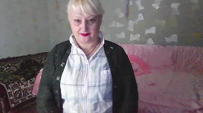 Snapshot of NikolinaBounty chatting on February 16, 2025, 9:49 pm NikolinaBounty online show from February 16, 2025, 9:49 pm