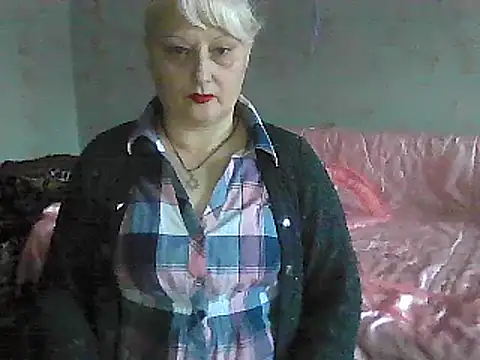 Snapshot of NikolinaBounty chatting on February 21, 2025, 2:59 pm NikolinaBounty online show from February 21, 2025, 2:59 pm