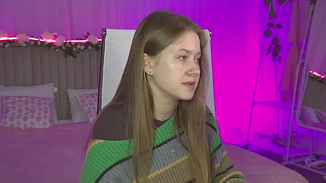 EveMundie online show from April 7, 2026, 11:45 am