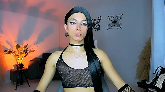 nilam valker online show from November 9, 2025, 1:31 am