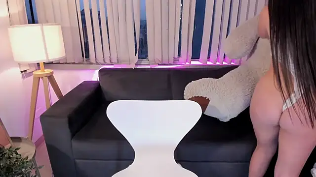 Ivanna West online show from March 13, 2025, 11:51 am