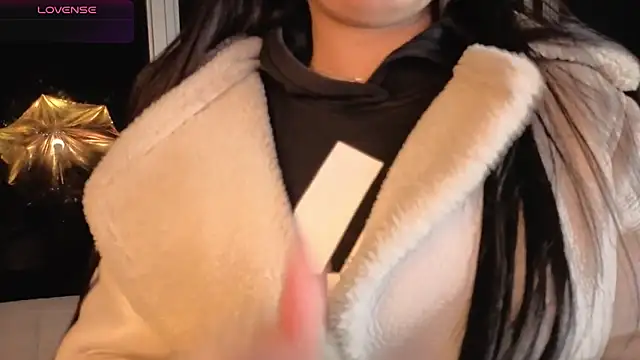 Snapshot of Ivanna_West chatting on March 31, 2026, 9:55 am Ivanna West online show from March 31, 2026, 9:55 am