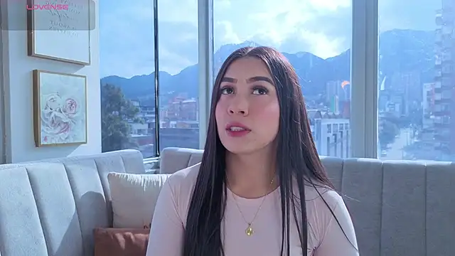 Snapshot of Ivanna_West chatting on February 8, 2026, 1:31 pm Ivanna West online show from February 8, 2026, 1:31 pm