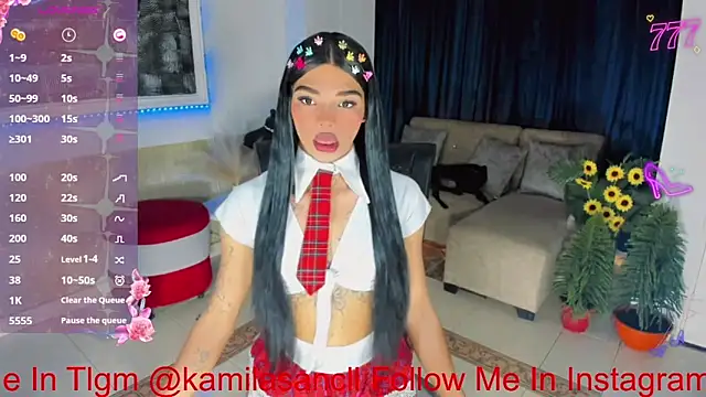 Snapshot of cherry_crushx chatting on May 8, 2026, 6:50 am cherry crushx online show from May 8, 2026, 6:50 am