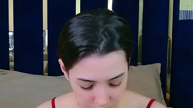 Alice Deleon online show from April 23, 2026, 10:55 am